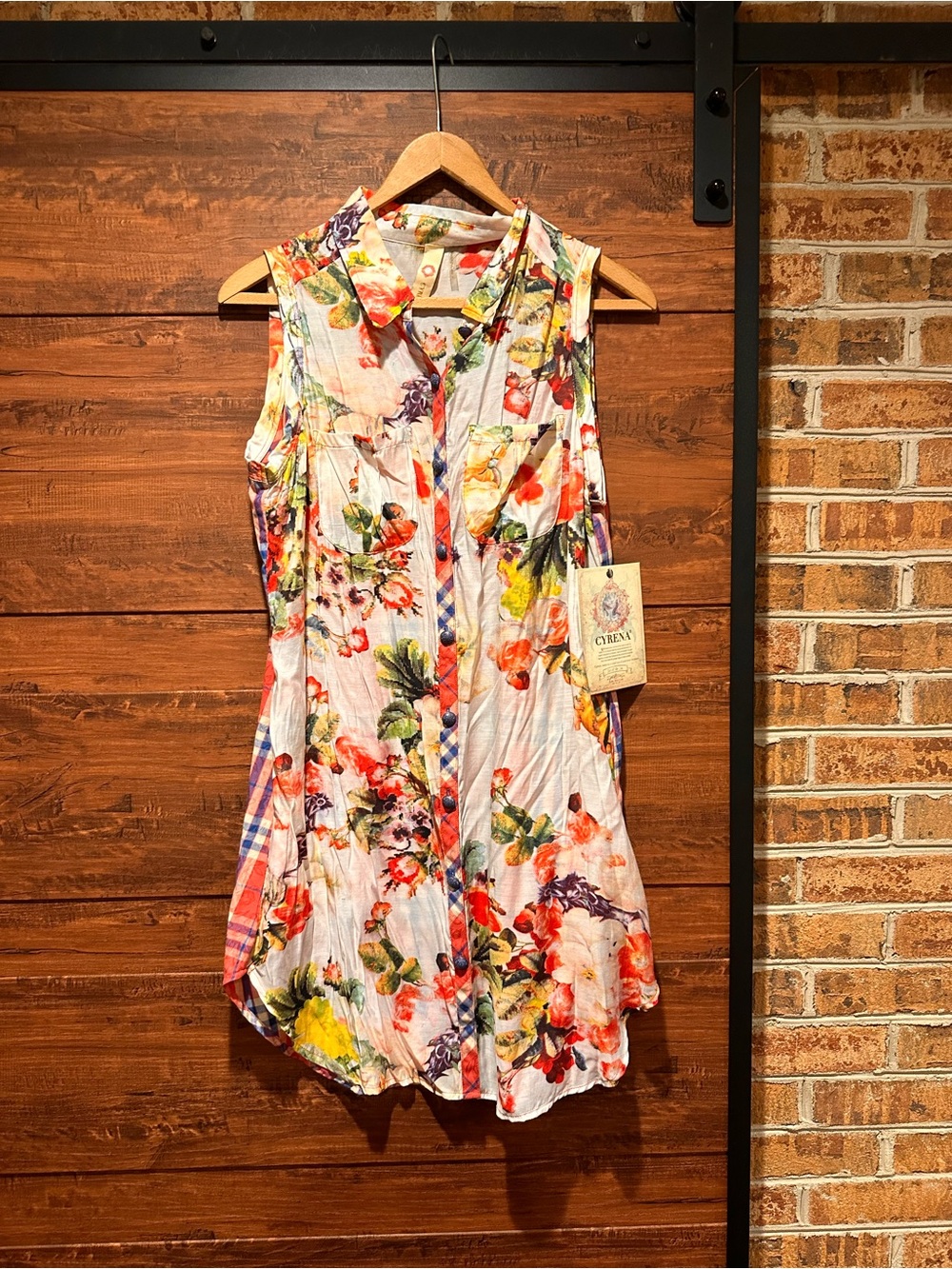 NWT Cyrena Shirt Dress Women L Red Blue Floral Plaid Sleeveless Beach